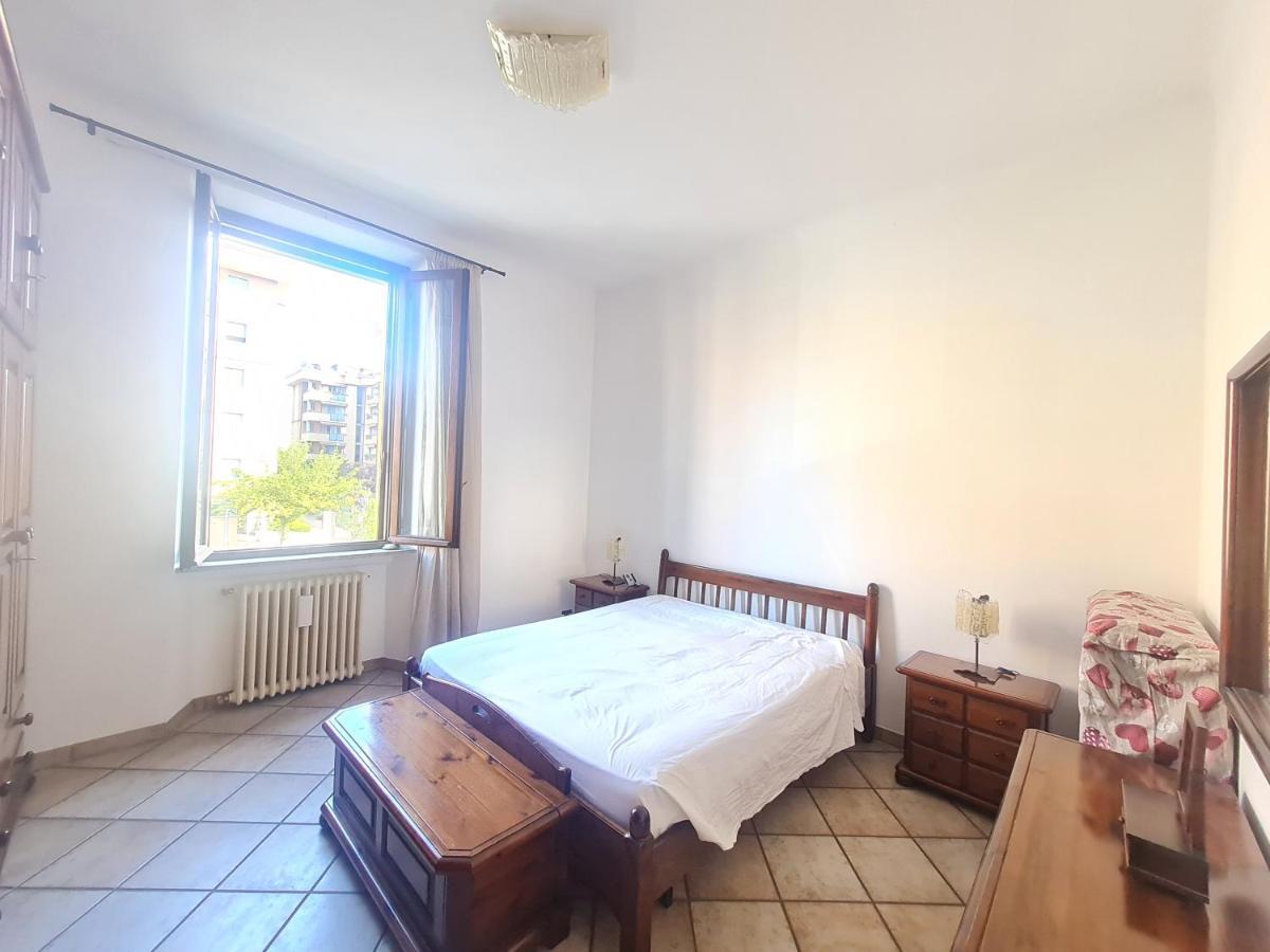 Niguarda - Palanzone Cozy 2Broom Apartment Milaan Buitenkant foto
